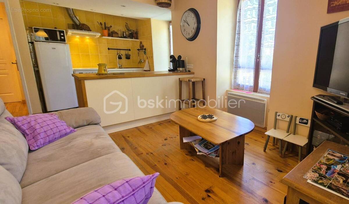 Appartement à VILLARS-COLMARS