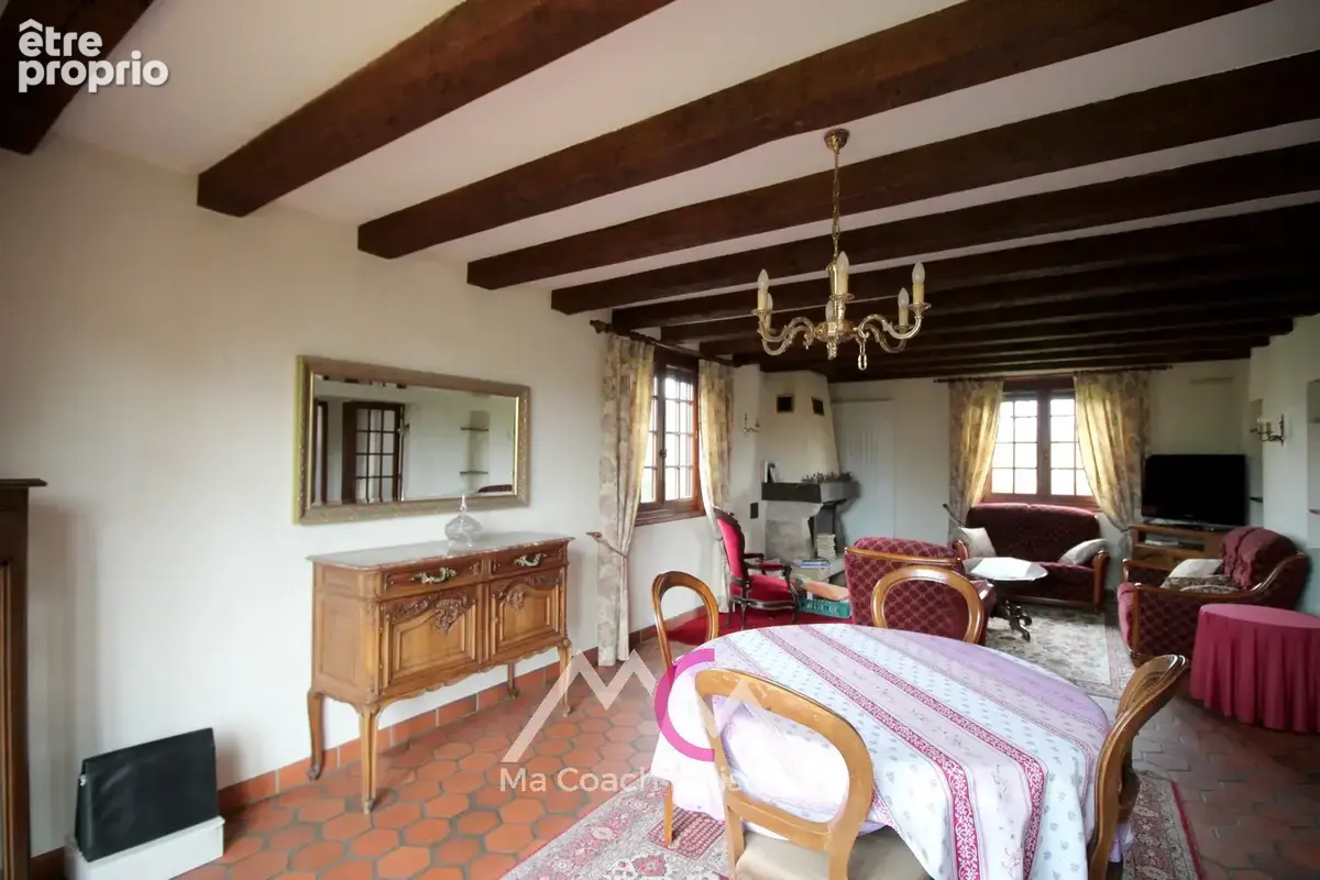 PLESSE centre, belle maison néo bretonne sur sous-sol - photo 5