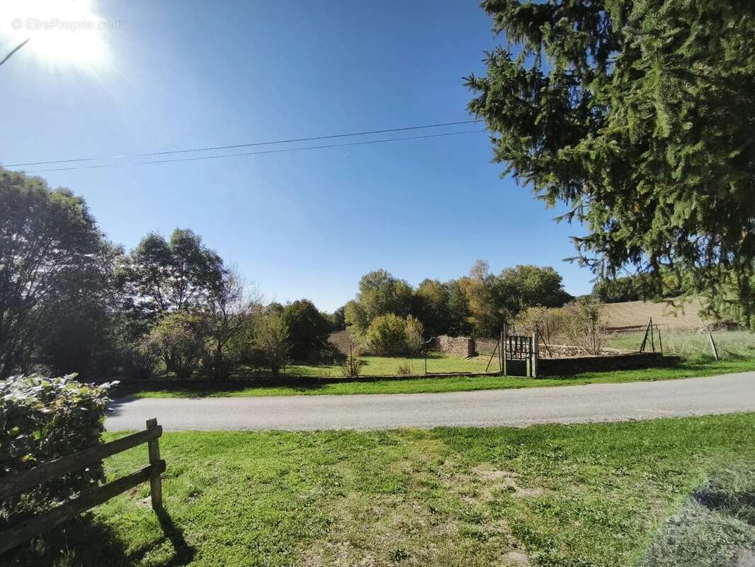 Maison à PONT-DE-SALARS