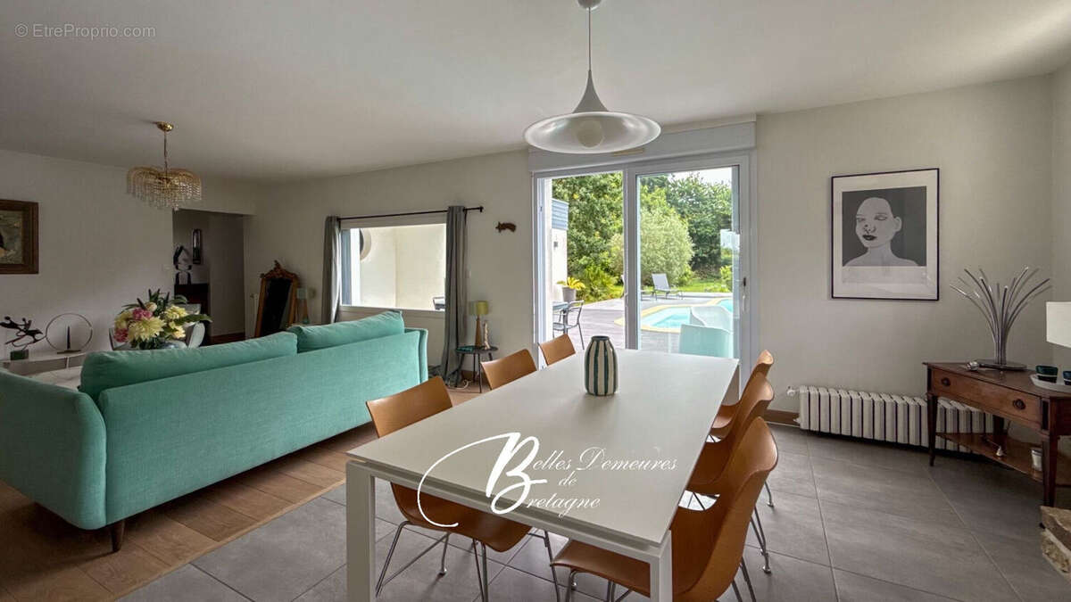 A vendre belle contemporaine avec piscine et terrain constructible à 900m d'une superbe plage, Finistère sud - photo 7
