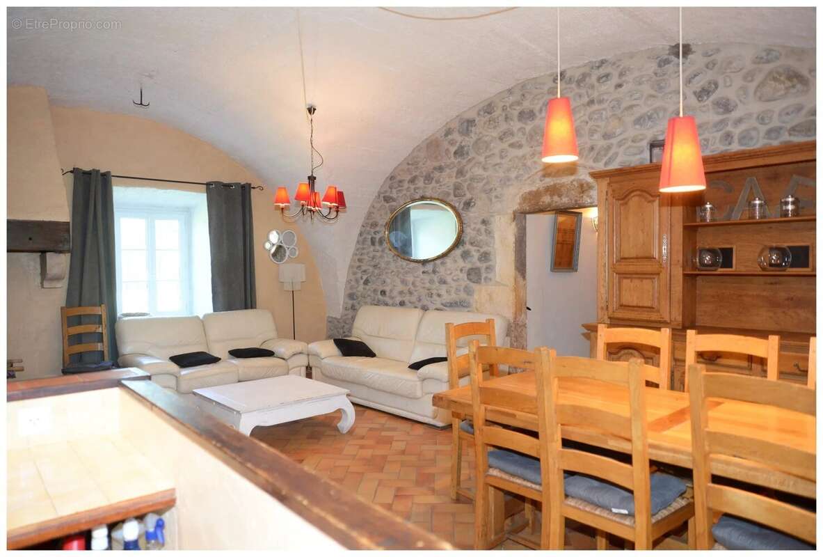 Appartement à CHOMERAC