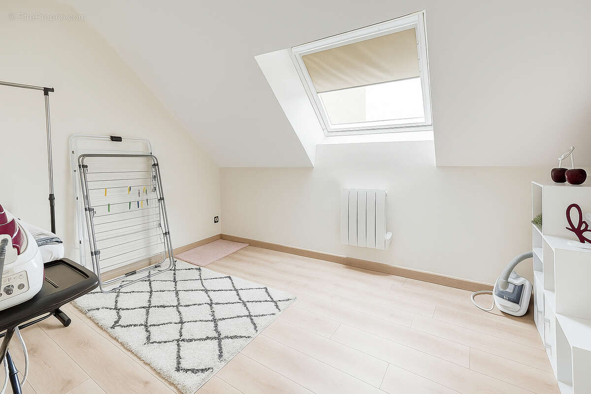 Maison à MONTFORT-L'AMAURY