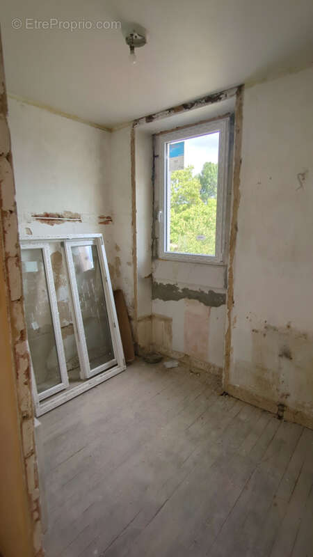 Maison à SAINT-YRIEIX-SOUS-AIXE