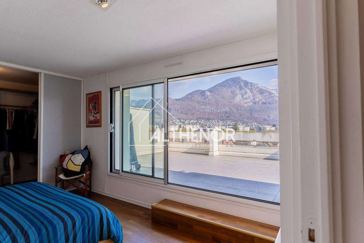 Appartement à ANNECY-LE-VIEUX