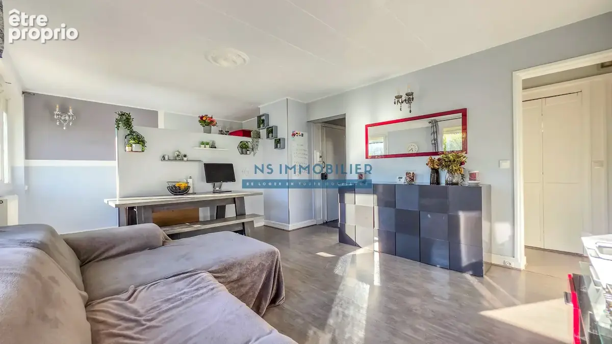 Appartement F4 65m2 + Cave + Paking - photo 4