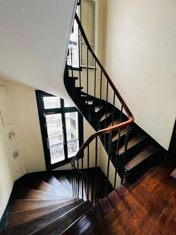 Photo 8 - Appartement à PARIS-19E