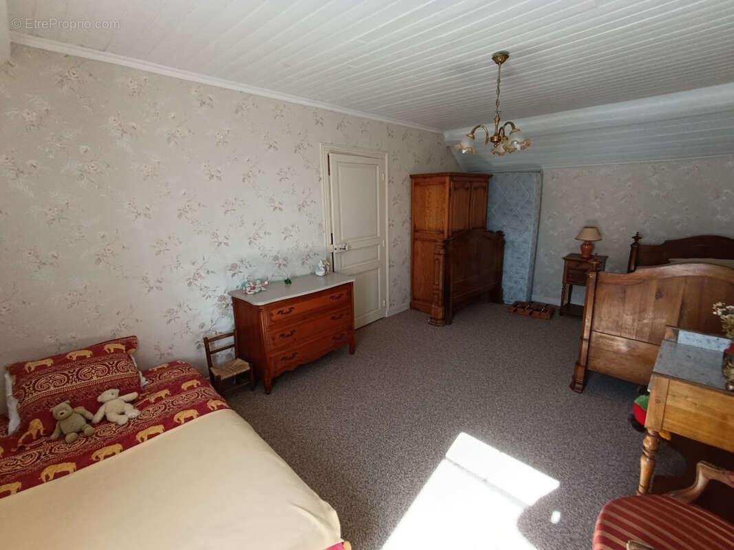 Maison à CREHEN