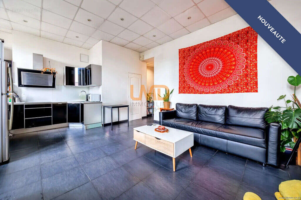 Appartement à MARSEILLE-4E