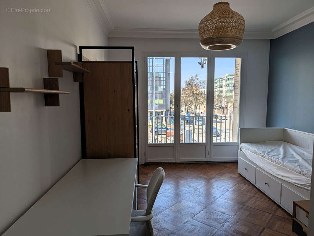 Appartement à BRON