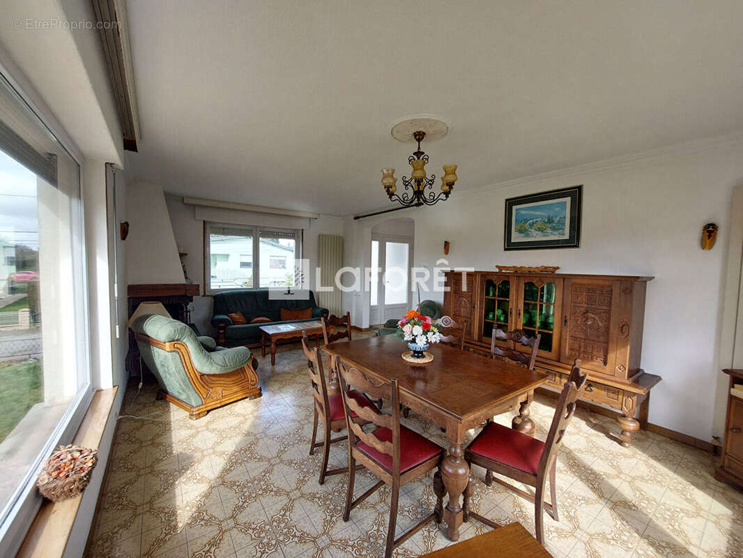 Maison à TIERCELET