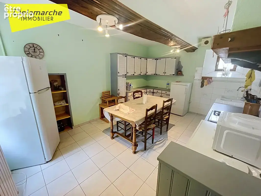Maison avec 4 chambres située dans le bourg de VER - photo 7