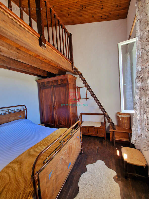 Maison à COMBRET
