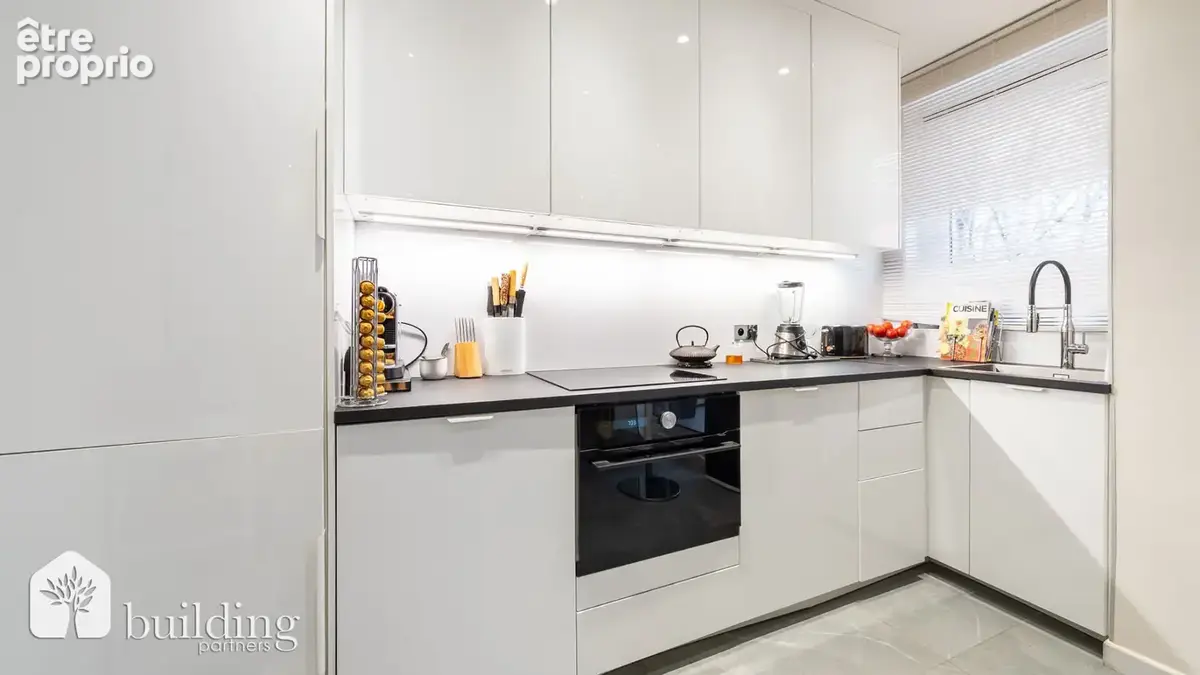 Paris 16ème - La Muette - Appartement 2 pièces de 54,32 m² avec balcon de 7,03 m² en étage avec ascenseur - photo 6