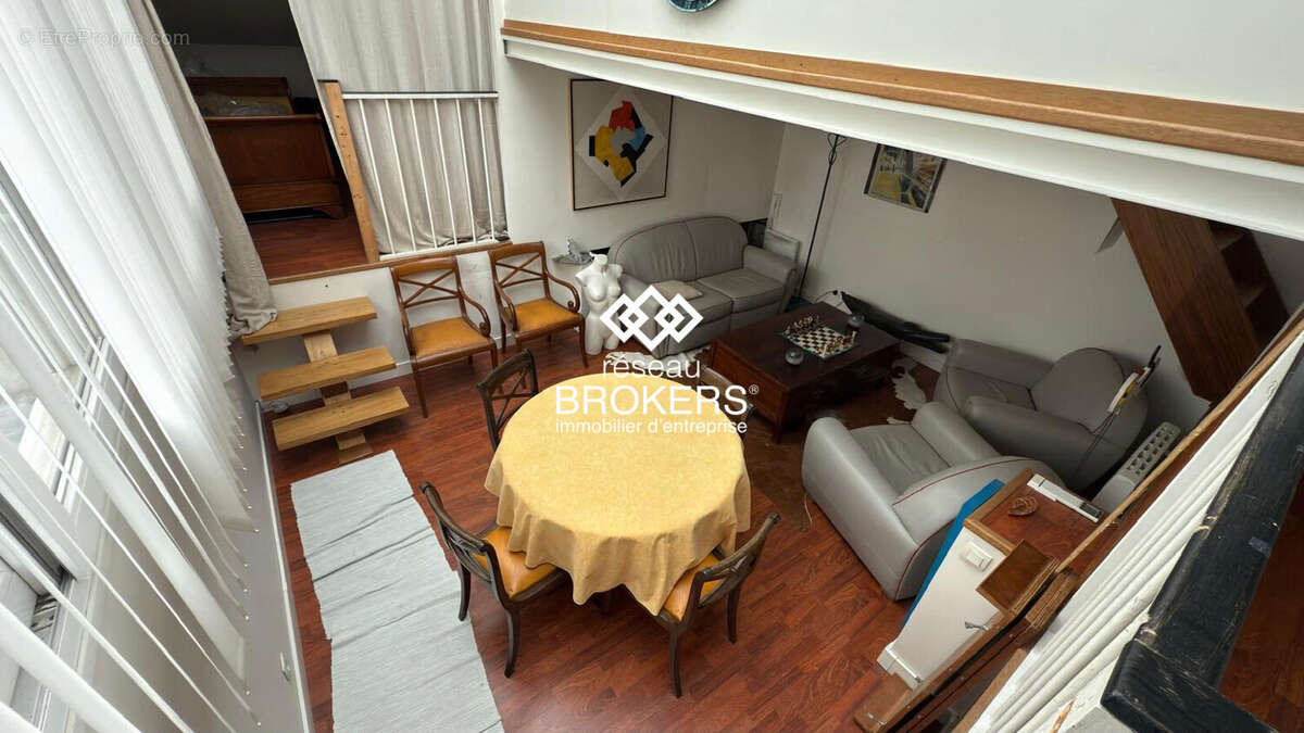 Appartement 397 m² à Villemomble  - photo 6