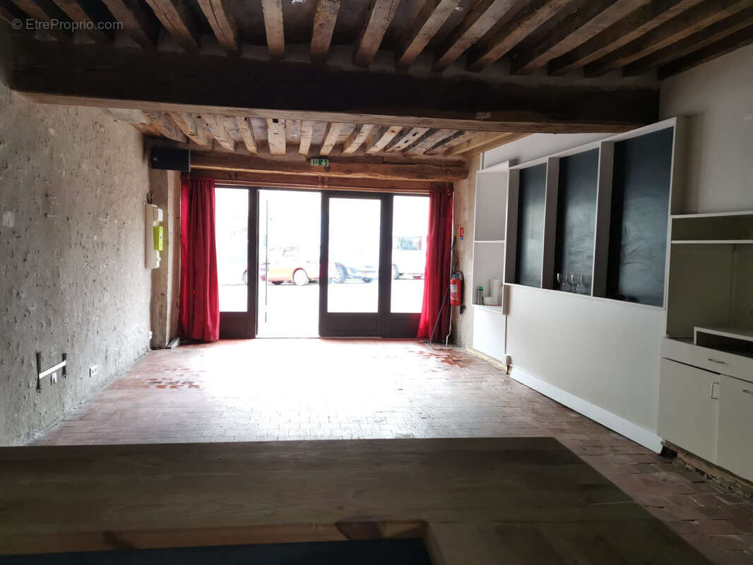 Moulins engibert 58290  proche chateau chinon  centre ville maison de 130 m2 ancien restaurant - photo 2