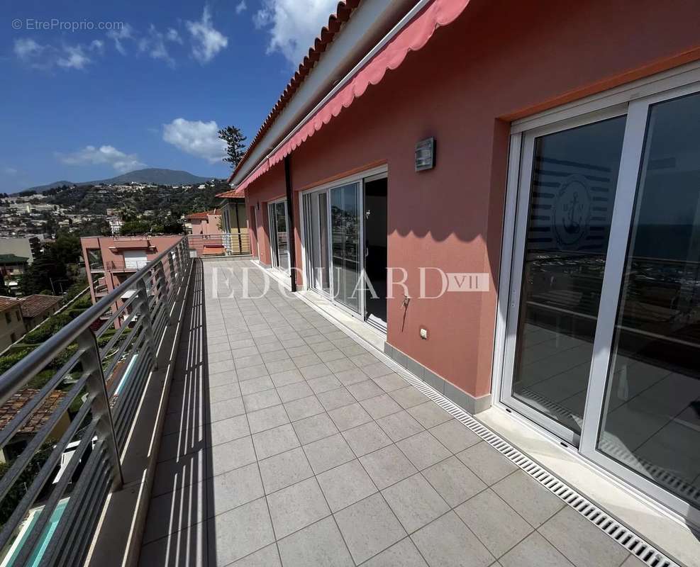 Appartement à MENTON