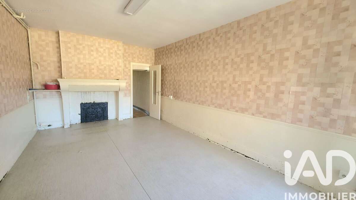 Maison 102 m² à Orges  - photo 7