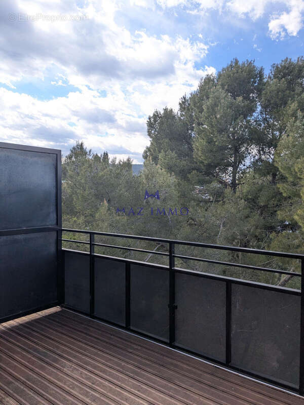 Studio 33m2 dernier étage - Cannes la Bocca - photo 8
