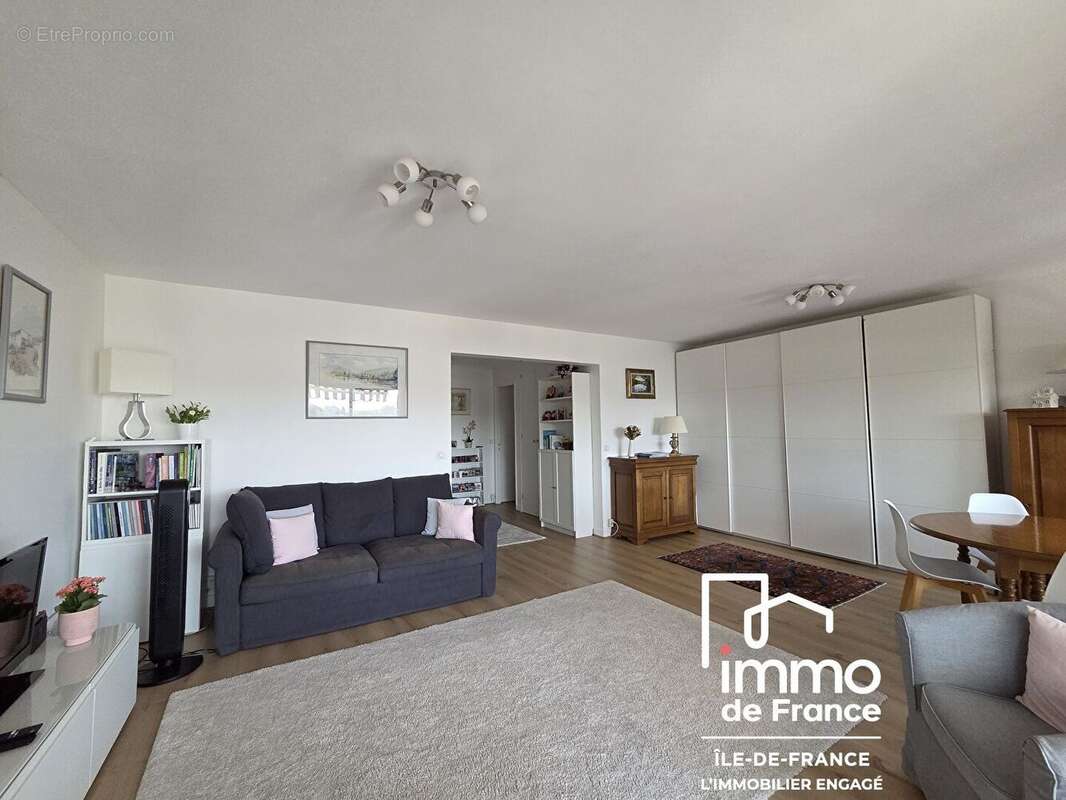 Appartement 77 m² à Antony  - photo 2