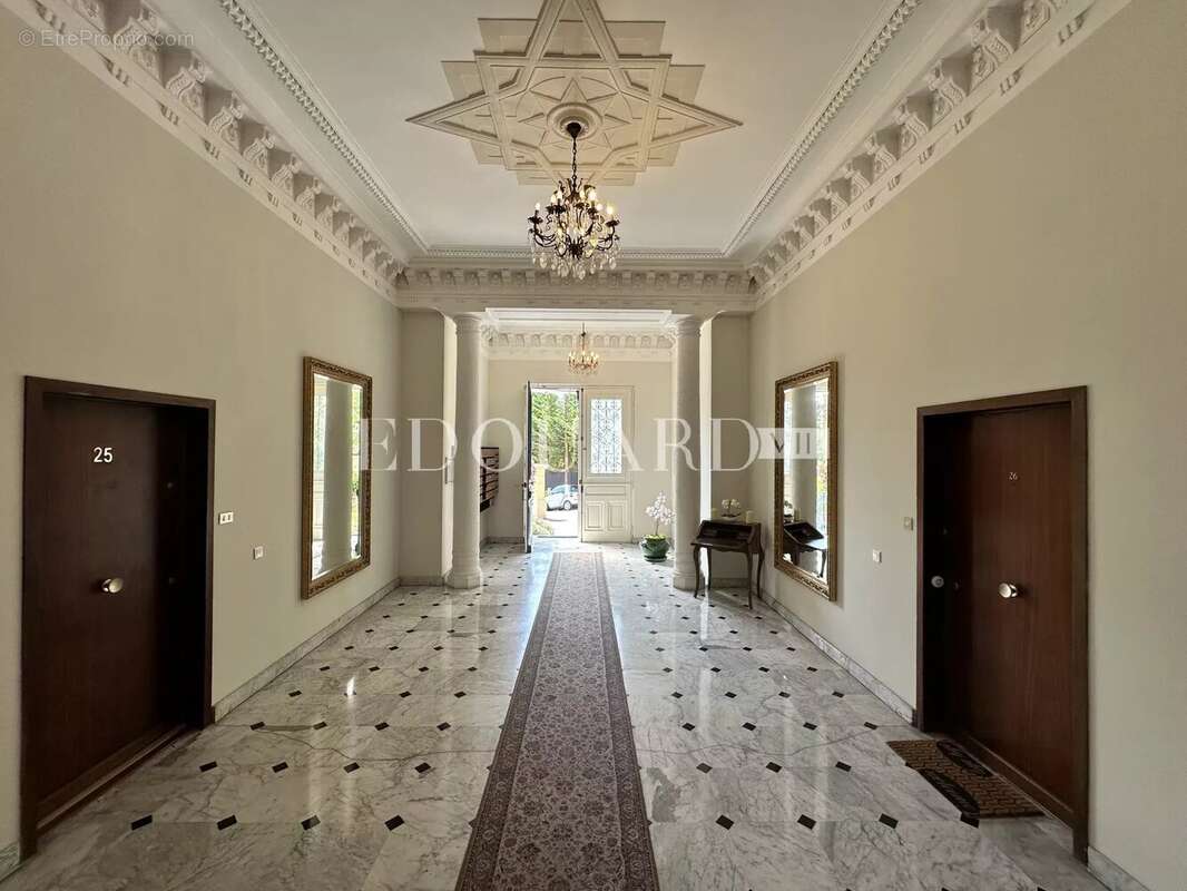 Appartement à MENTON