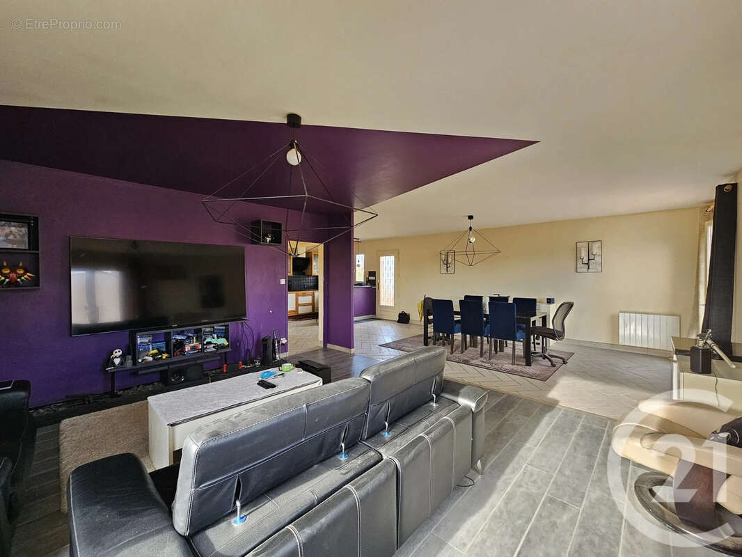 Maison à SIX-FOURS-LES-PLAGES