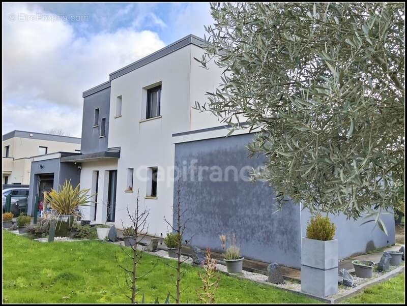 Maison à LA BOUILLE