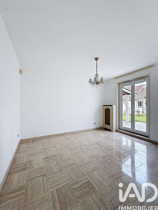 Photo 3 - Maison à LIMEIL-BREVANNES