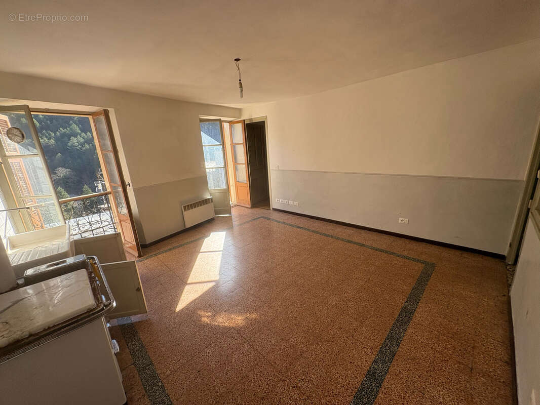 Appartement à TENDE