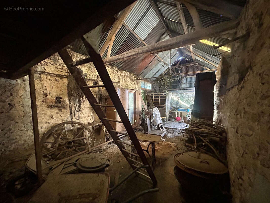 Autre à MONNERVILLE