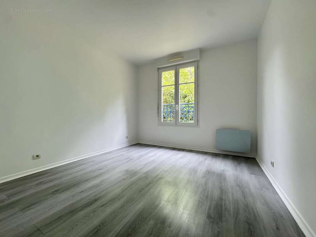 Appartement à LE PLESSIS-TREVISE
