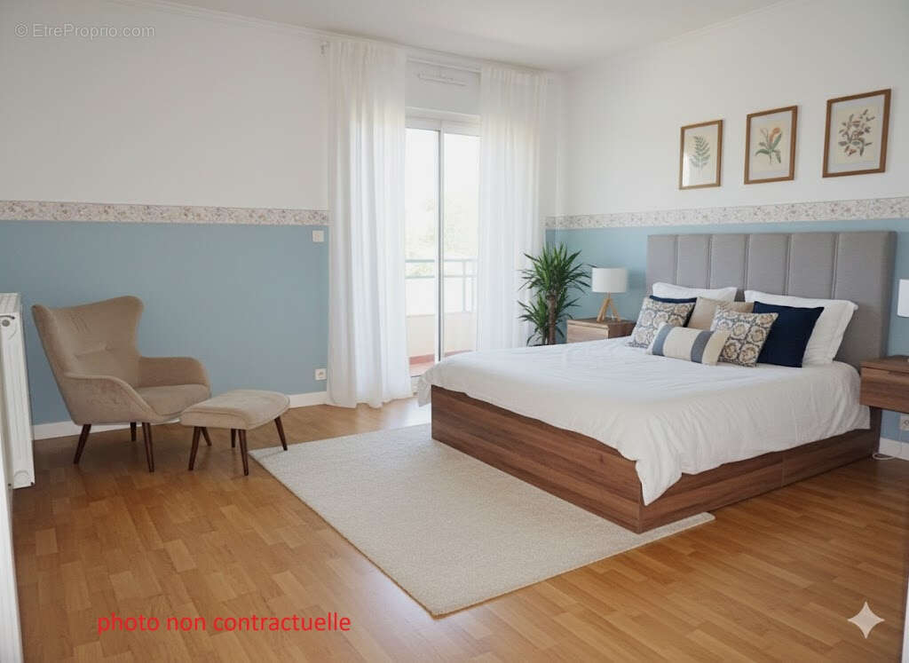 Appartement à HYERES