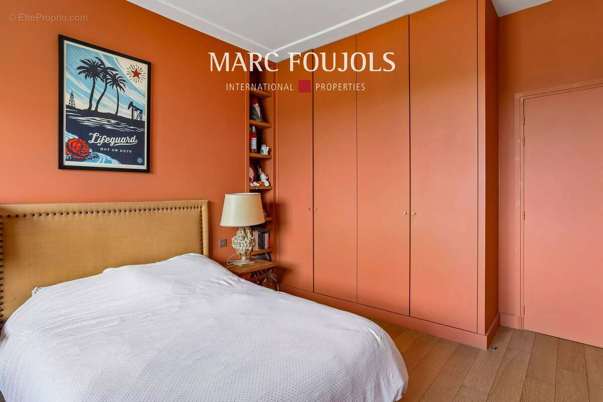 Paris XVI TROCADERO Vues monuments - Appartement 3 pièces avec balcon - photo 11
