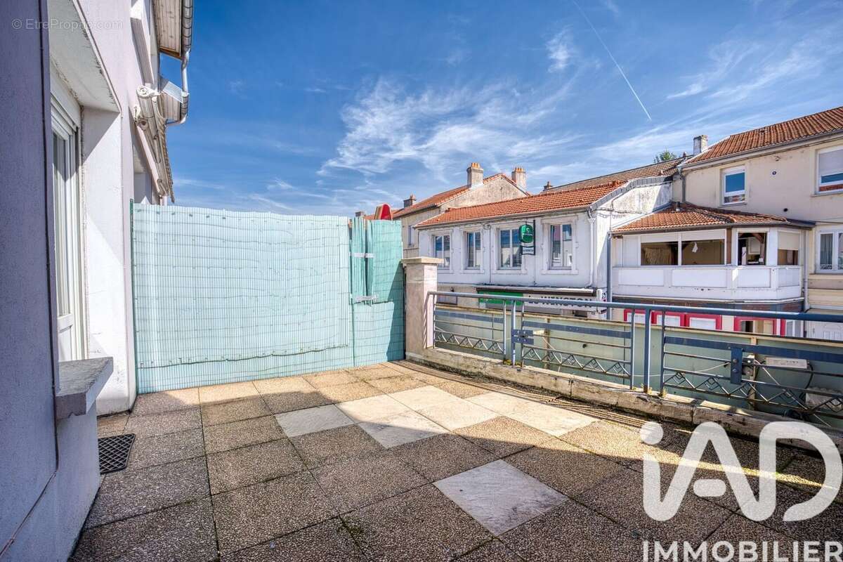 Appartement 86 m² à Joeuf  - photo 5