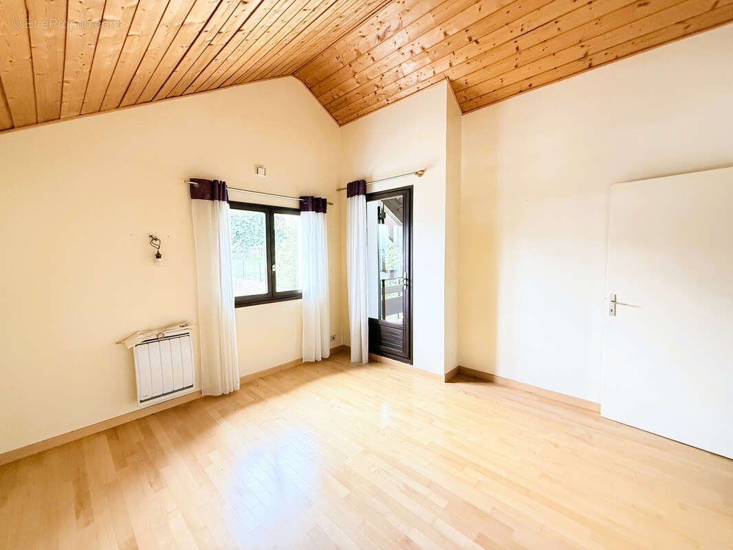 Maison à SAINT-BALDOPH