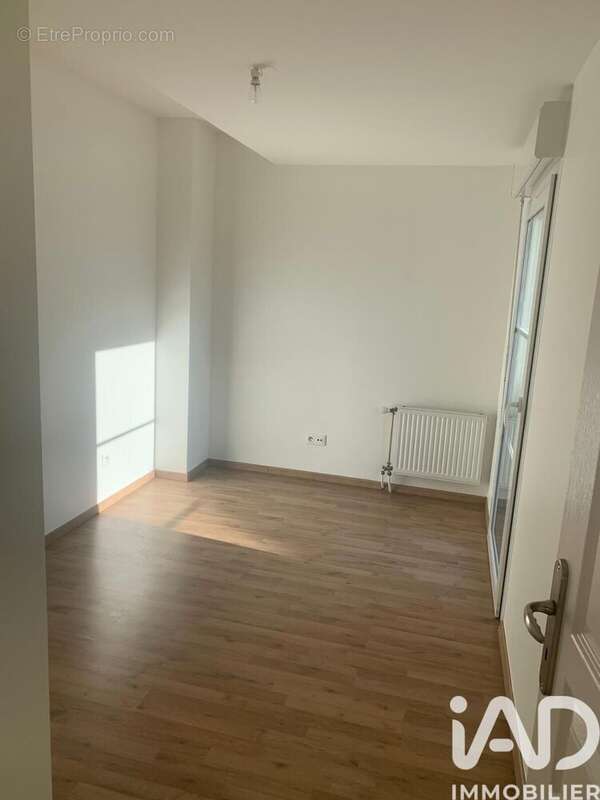 Photo 2 - Appartement à SAVIGNY-SUR-ORGE