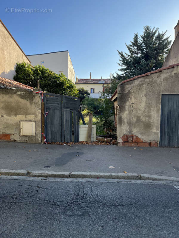 Terrain à PERPIGNAN