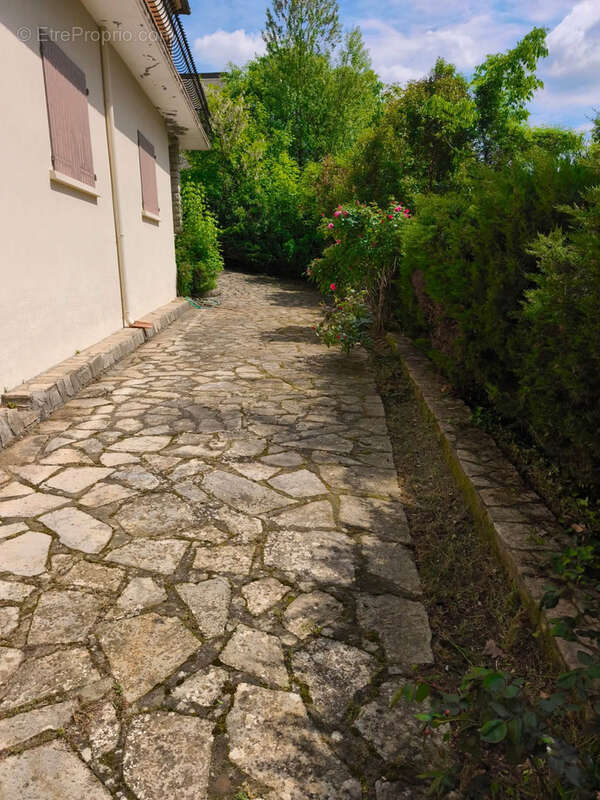 Charmante proprièté à Ganges de 207 m2 environ - photo 16