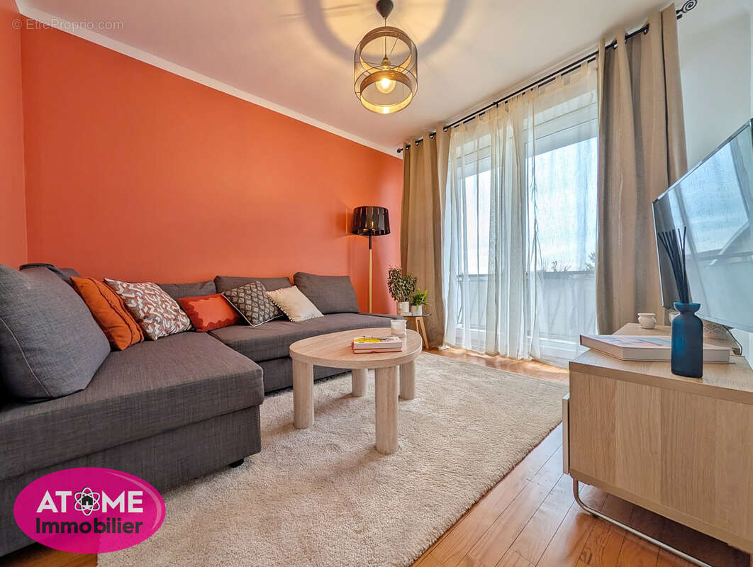 Appartement à SAINTE-MARIE-AUX-CHENES