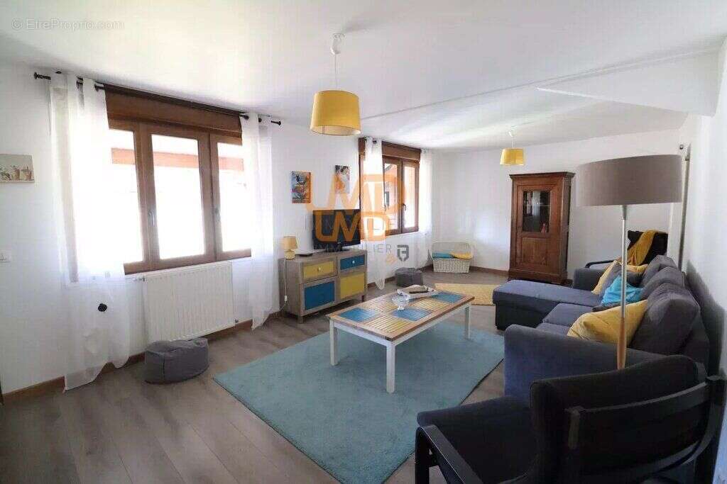 Maison à PACY-SUR-EURE