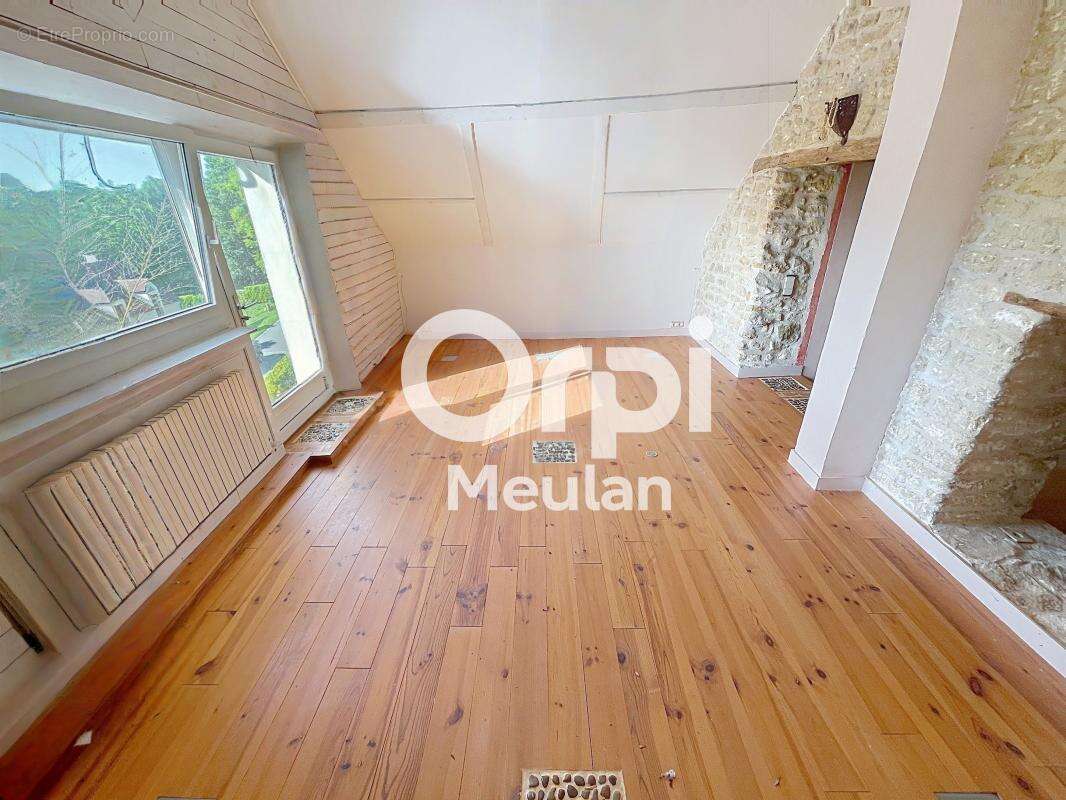 Appartement à SERAINCOURT