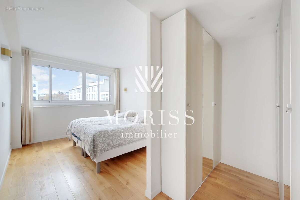 Appartement à LEVALLOIS-PERRET
