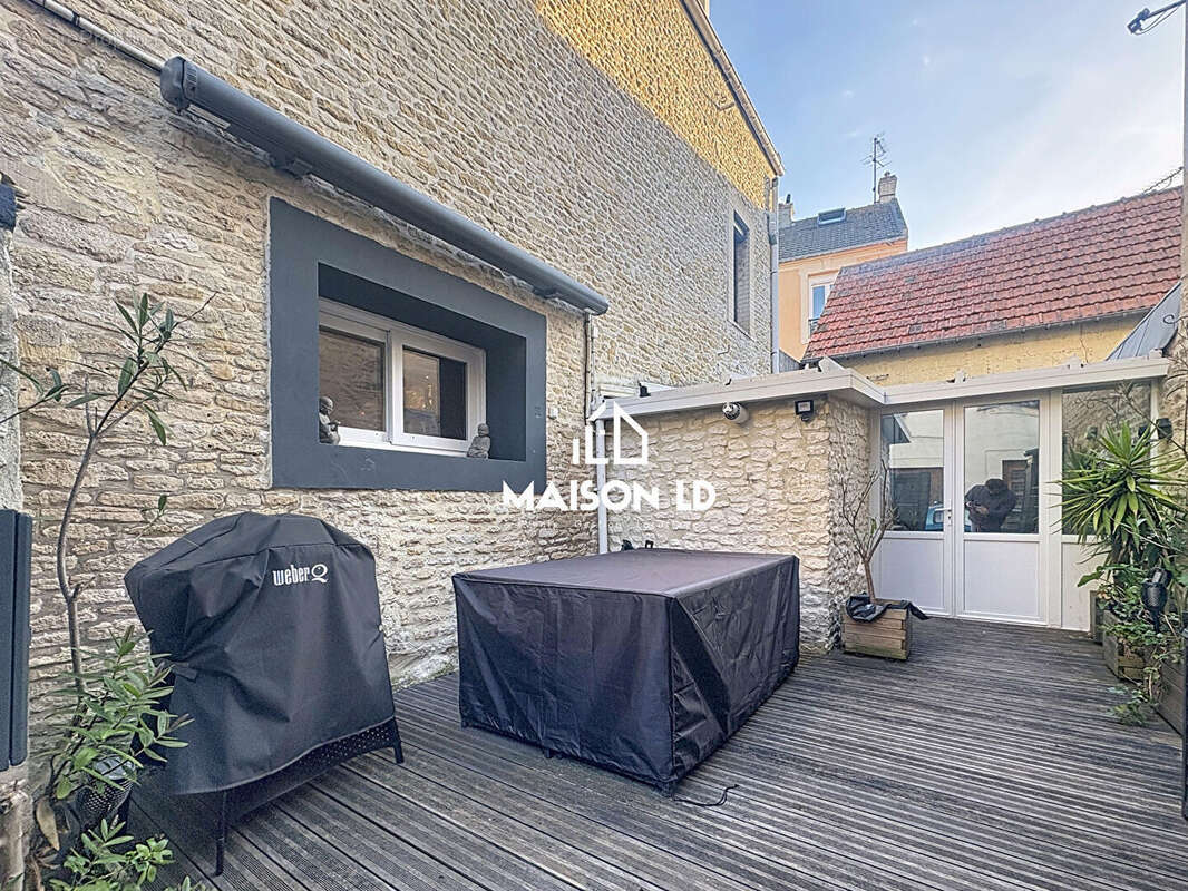 Maison à SAINT-AUBIN-SUR-MER