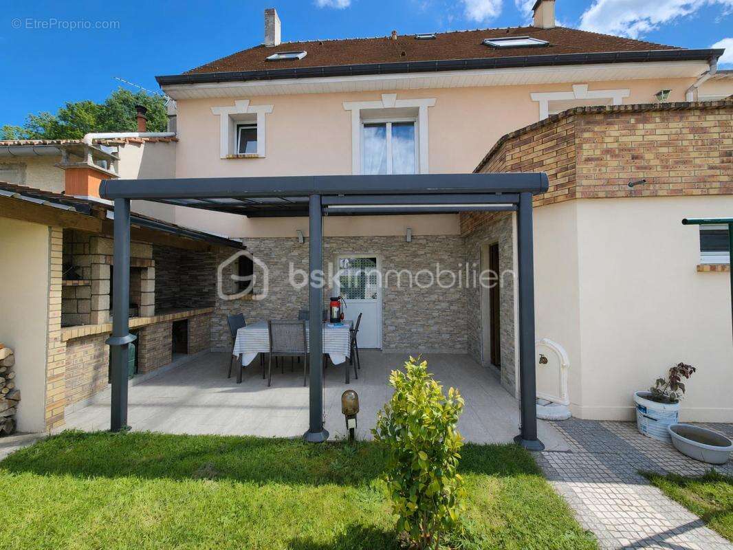 Maison à LA NORVILLE