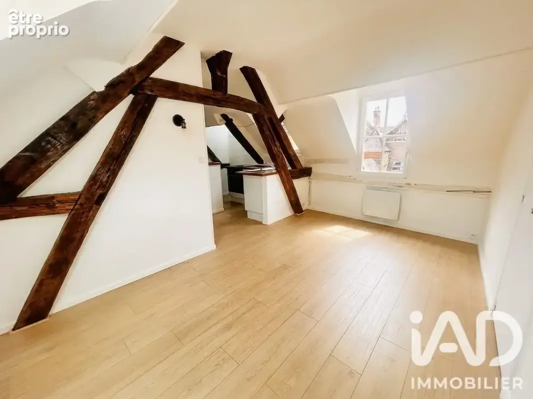 Photo 1 - Appartement à TROYES