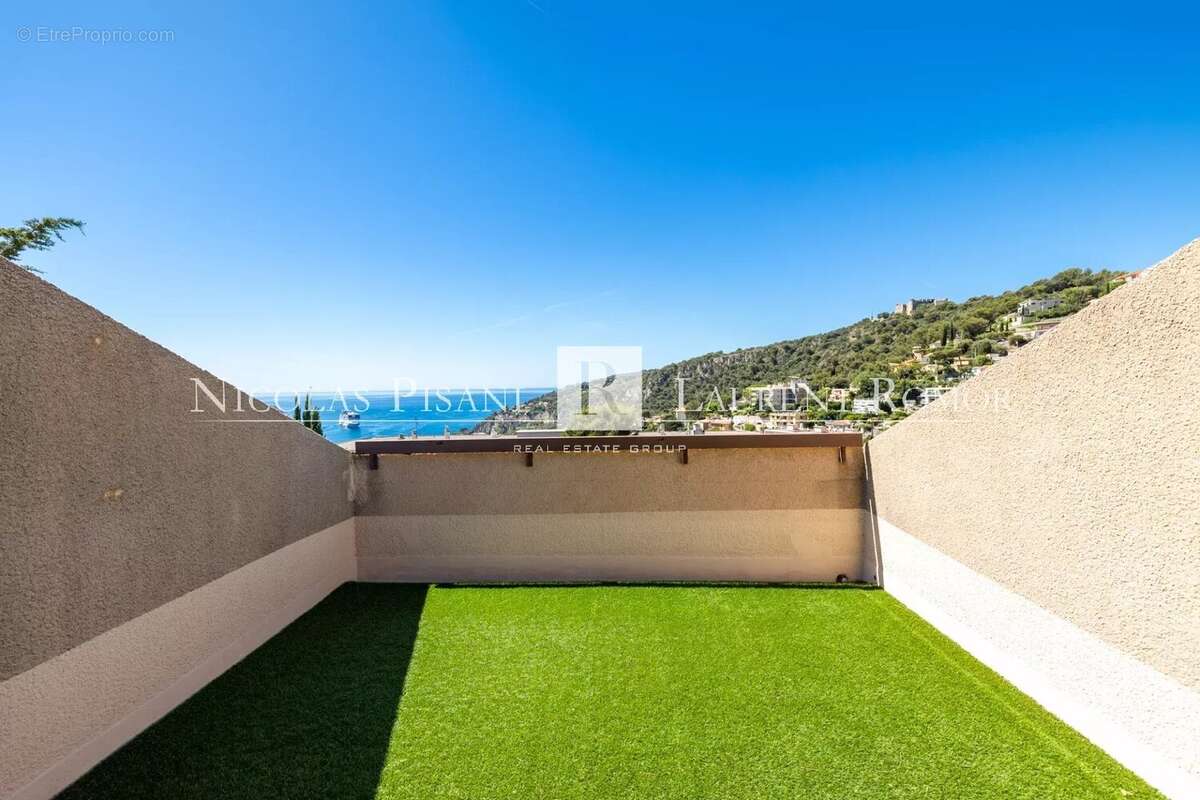 Appartement à VILLEFRANCHE-SUR-MER