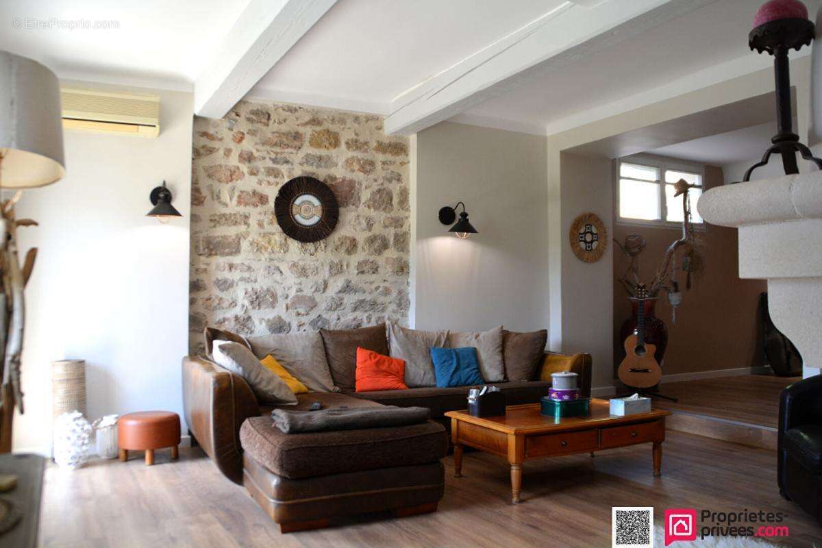 Maison à LE CANNET-DES-MAURES