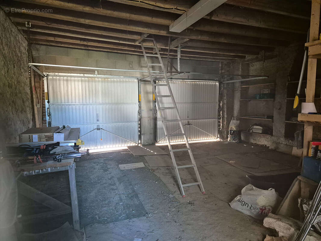 Maison à SAINT-DIER-D'AUVERGNE