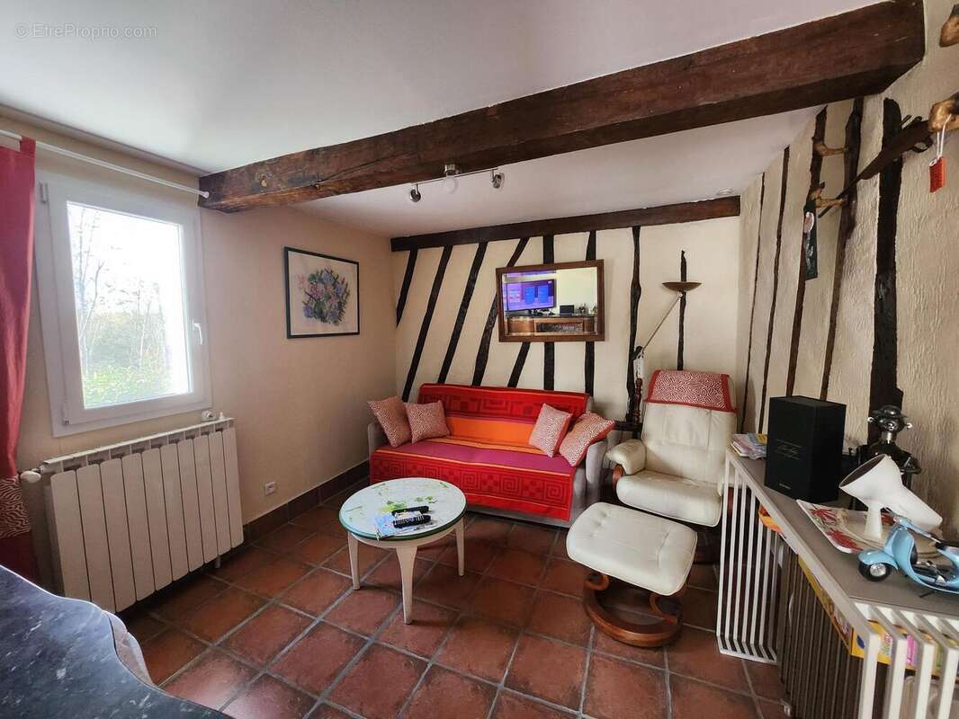 Photo 4
