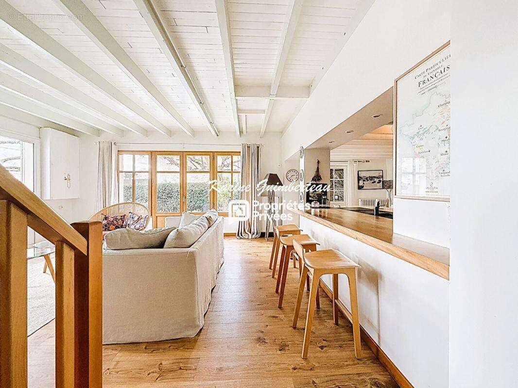 Maison à SAINT-EMILION