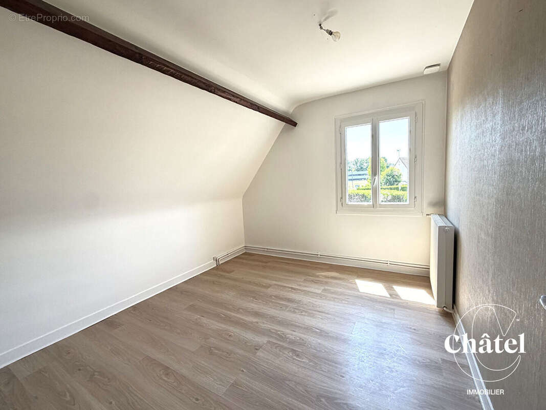 Maison à SENLIS